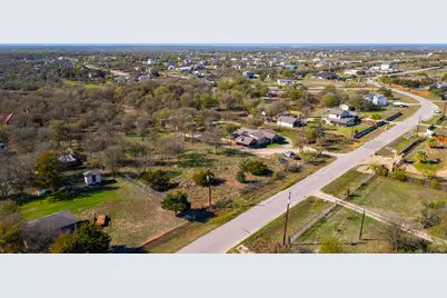 185 Monterrey Hills Drive, Del Valle, TX 78617 - Photo 6