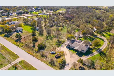 185 Monterrey Hills Drive, Del Valle, TX 78617 - Photo 2