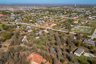 185 Monterrey Hills Dr, Del Valle, TX 78617 - Photo 12