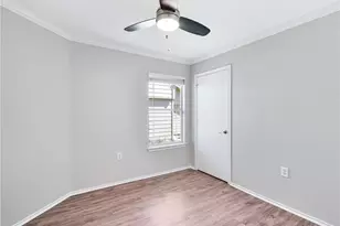 1716 Anise Dr, Austin, TX 78741 - Photo 12