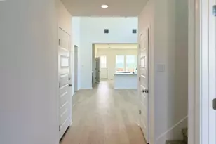 417 Raleigh Dr, Georgetown, TX 78633 - Photo 2