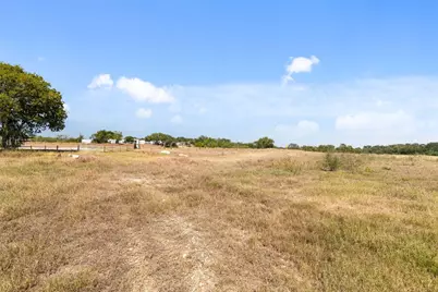 13686 E Loop 1604 S Loop, San Antonio, TX 78263 - Photo 16