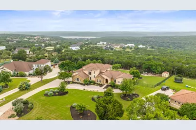 272 Whitney Woods Circle, Georgetown, TX 78633 - Photo 2