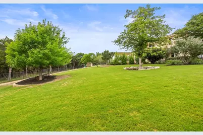 272 Whitney Woods Circle, Georgetown, TX 78633 - Photo 16