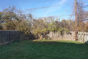 13353 Water Oak Ln, Austin, TX 78729 - Photo 12