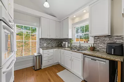 5203 Valley Oak Drive, Austin, TX 78731 - Photo 16