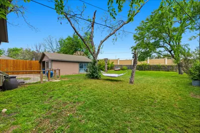 5203 Valley Oak Drive, Austin, TX 78731 - Photo 32