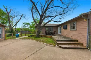 5203 Valley Oak Dr, Austin, TX 78731 - Photo 30
