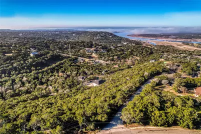 21007 Ridgeview Loop, Lago Vista, TX 78645 - Photo 20