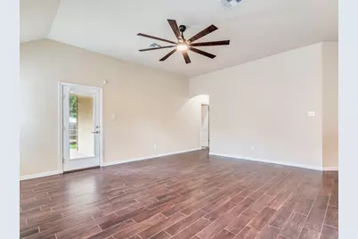 327 Saffron Springs, Buda, TX 78610 - Photo 10