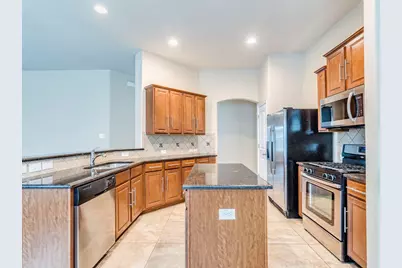 327 Saffron Springs, Buda, TX 78610 - Photo 6