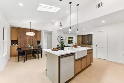 7503 Carriage Drive, Austin, TX 78752 - Photo 10