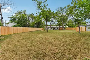 7503 Carriage Dr, Austin, TX 78752 - Photo 26