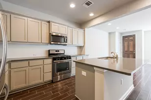 13800 Lyndhurst St, Austin, TX 78717 - Photo 8