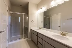13800 Lyndhurst St, Austin, TX 78717 - Photo 12