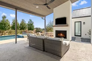 5805 Twin Peaks Trce, Austin, TX 78738 - Photo 38