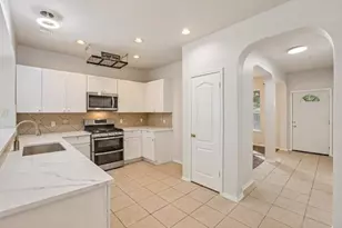 1721 Long Rifle Dr, Austin, TX 78754 - Photo 10
