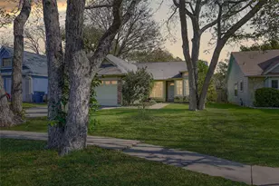 9839 Briar Ridge Dr, Austin, TX 78748 - Photo 24