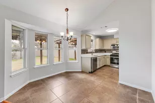 214 Crystal Knoll Blvd, Georgetown, TX 78626 - Photo 10