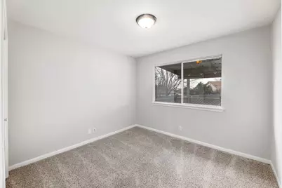 214 Crystal Knoll Boulevard, Georgetown, TX 78626 - Photo 18