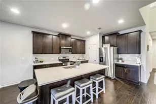 200 Magna Ln, Liberty Hill, TX 78642 - Photo 6
