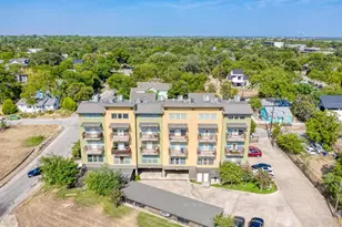 807 E 14th St, Austin, TX 78702 - Photo 12