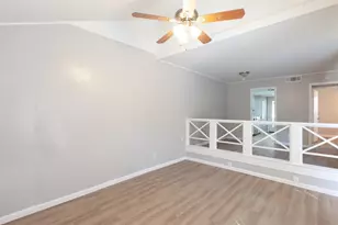 3401 Grooms St, Austin, TX 78705 - Photo 4