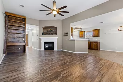 1318 Settlers Valley Drive, Pflugerville, TX 78660 - Photo 12