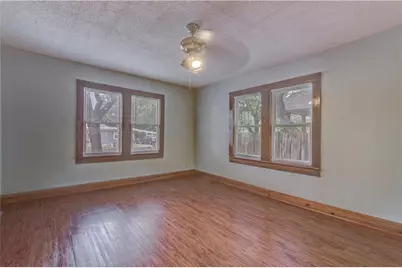 607 E 15th Street, Georgetown, TX 78626 - Photo 8