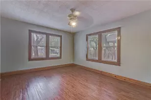 607 E 15th St, Georgetown, TX 78626 - Photo 8