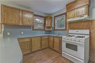 607 E 15th St, Georgetown, TX 78626 - Photo 16