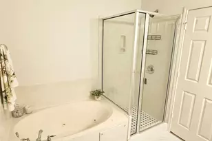 1310 W Parmer Ln, Austin, TX 78727 - Photo 20