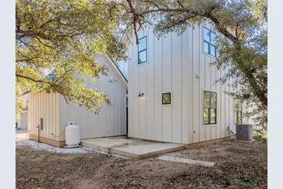 2404 Bruin Drive, Spicewood, TX 78669 - Photo 26
