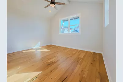 2404 Bruin Drive, Spicewood, TX 78669 - Photo 2