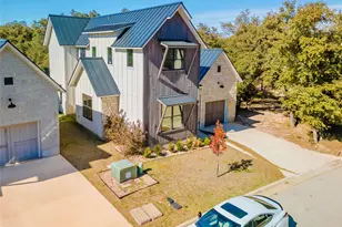 2404 Bruin Dr, Spicewood, TX 78669 - Photo 1