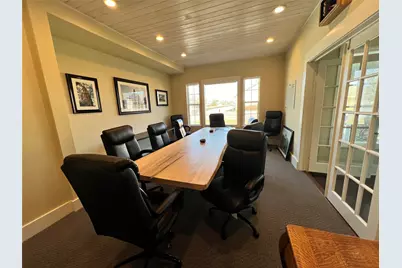 409 W Center Street, Kyle, TX 78640 - Photo 4