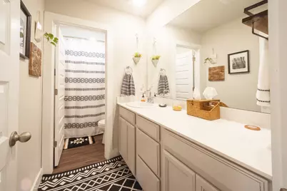 7401 Grand Linden Way #78, Austin, TX 78744 - Photo 8