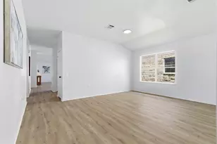 12720 La Paz Ln, Del Valle, TX 78617 - Photo 14