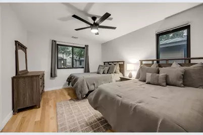 3610 Thompson Street #1, Austin, TX 78702 - Photo 32