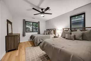 3610 Thompson St, Austin, TX 78702 - Photo 32