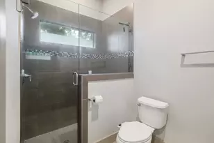 3202 Merrie Lynn Ave, Austin, TX 78722 - Photo 16