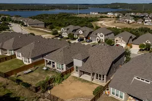 7717 Pace Ravine Dr, Lago Vista, TX 78645 - Photo 32