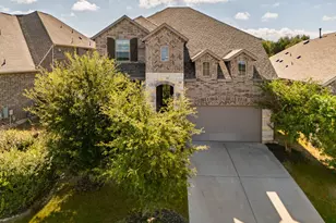 7717 Pace Ravine Dr, Lago Vista, TX 78645 - Photo 2
