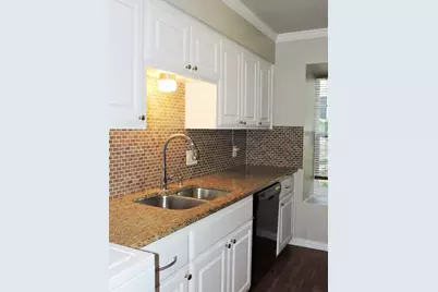 6627 Valleyside Road, Austin, TX 78731 - Photo 12