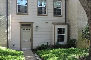 6627 Valleyside Rd, Austin, TX 78731 - Photo 2