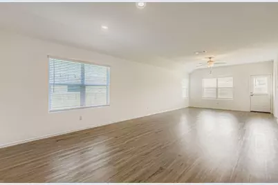 128 Concho Brook Bend, Georgetown, TX 78626 - Photo 4