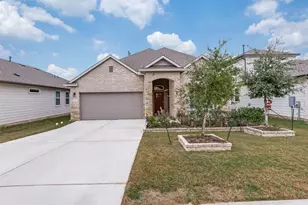 111 Rainmaker Cv, Bastrop, TX 78602 - Photo 32