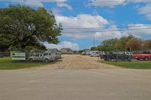 2405 Gardenia Dr, Austin, TX 78727 - Photo 1