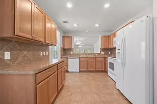 522 Salt Creek Lane, Georgetown, TX 78633 - Photo 8