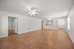 522 Salt Creek Lane, Georgetown, TX 78633 - Photo 6